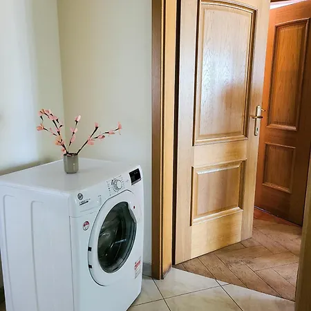 Tirana, Bllok Appartement Tirana